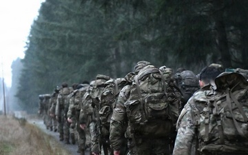 The long road to success: Washington National Guard Soldiers prep for expert E2B assessment