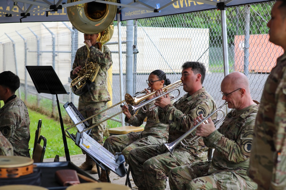103rd Troop Command change of responsibility