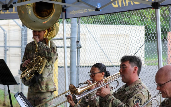 103rd Troop Command change of responsibility