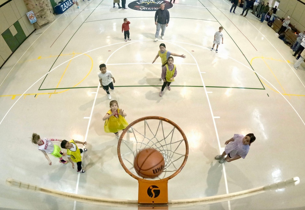 American, Japanese youth basketball players forge bonds, learn fundamentals during sports exchange