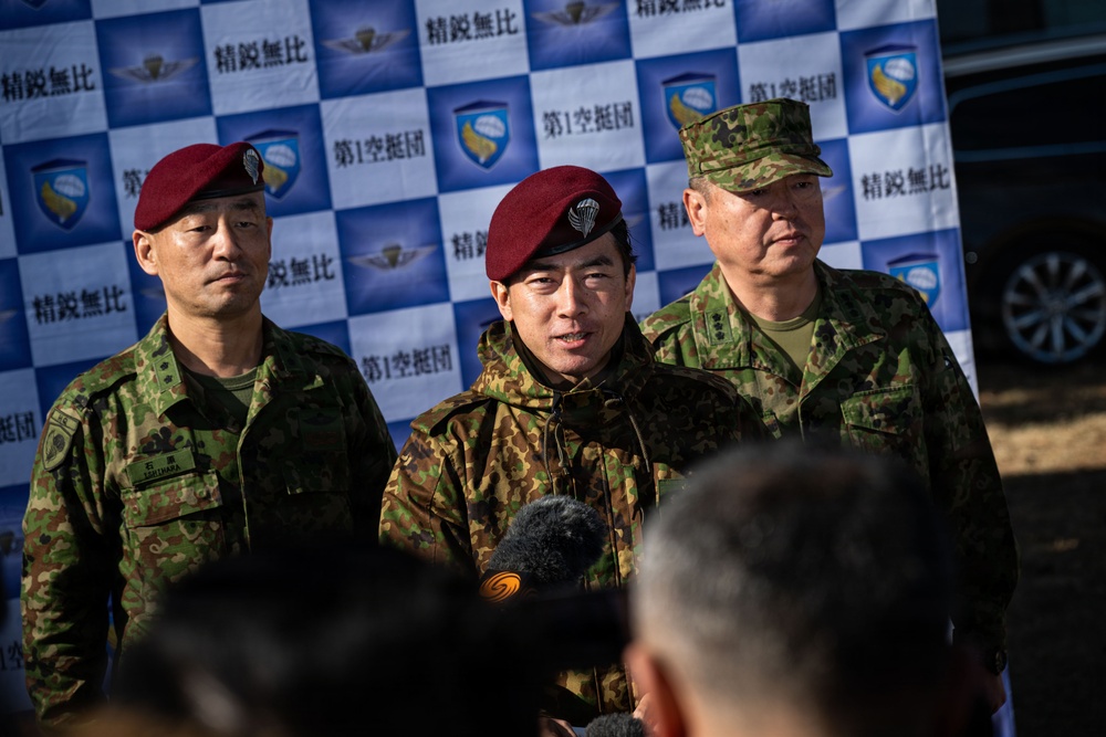 U.S., Japan Ground Self-Defense Force commence New Year’s Jump