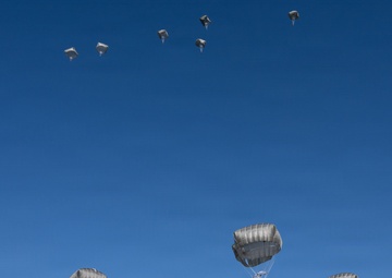 U.S., Japan Ground Self-Defense Force commence New Year’s Jump