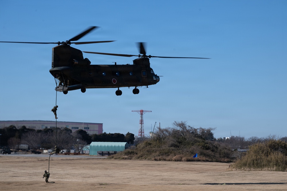 U.S., Japan Ground Self-Defense Force commence New Year’s Jump