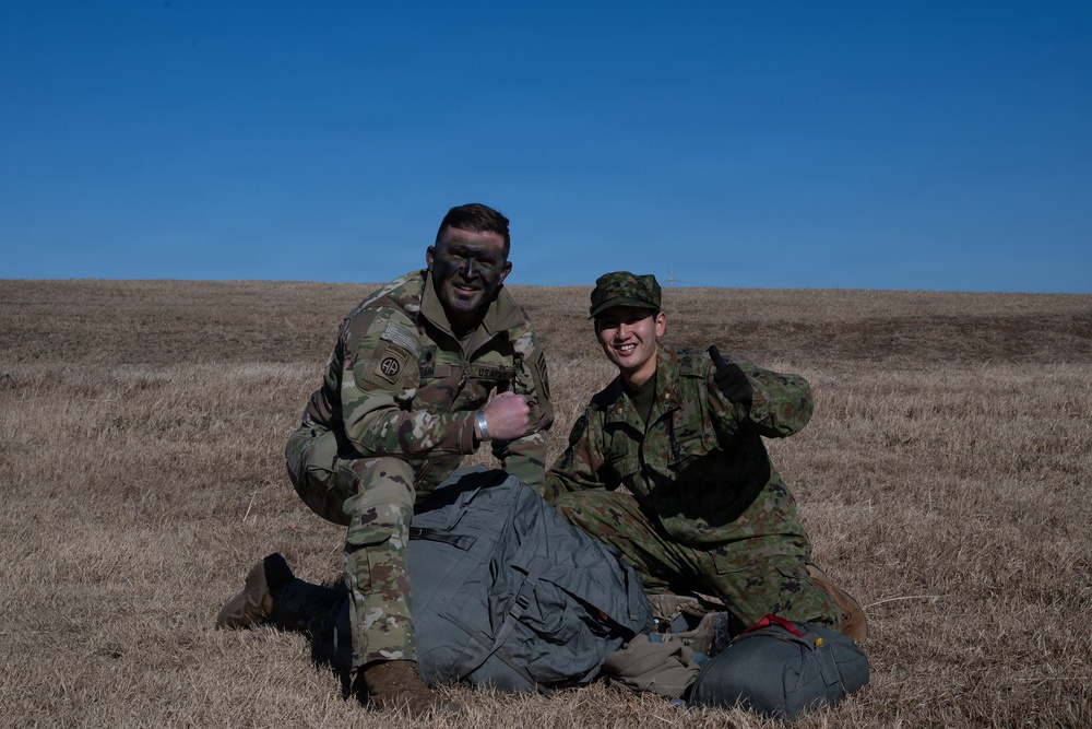 U.S., Japan Ground Self-Defense Force commence New Year’s Jump