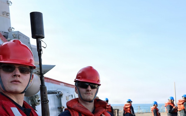USS Roosevelt (DDG 80), USNS Brashear Conduct Replenishment-at-Sea in the Arabian Gulf
