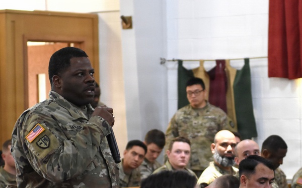ARCYBER CSM continues to strengthen the ARCYBER NCO Corps