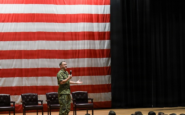 MCPON Perryman Conducts First Fleet Visit