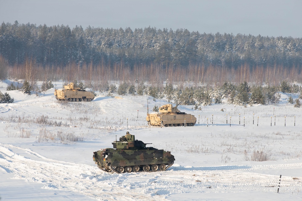 1st Cavalry Division Conducts Bradley Gunnery in Lithuania