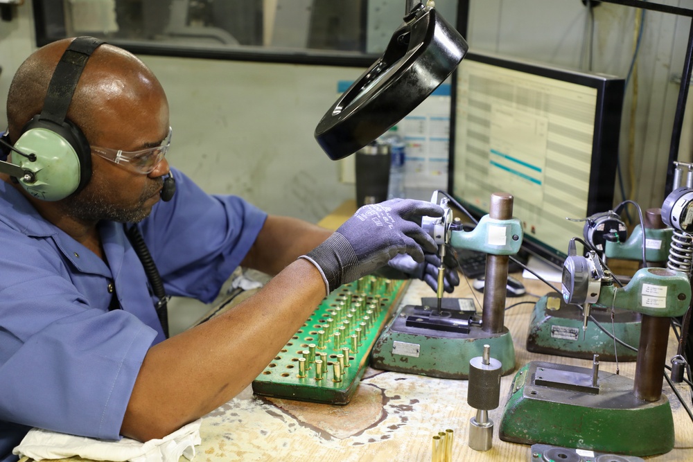 small caliber ammunition inspection at Lake City Army Ammunition Plant