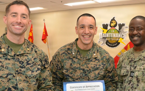 Armed Services Blood Program Presents Certificate of Appreciation to 2nd Maintenance Battalion Leadership