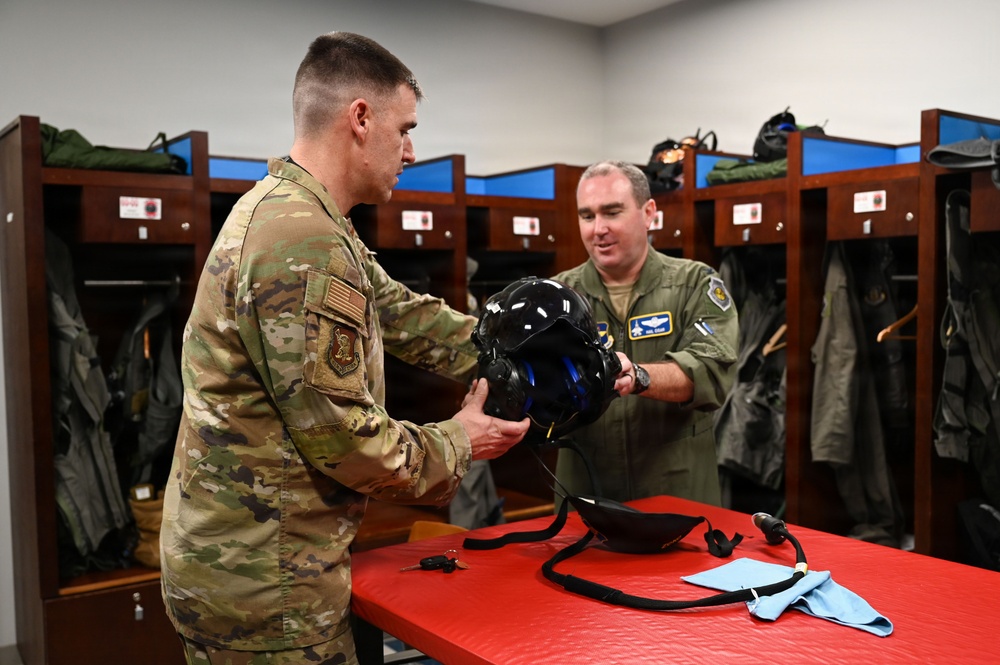 Col. Brian Taylor visits 33rd FW