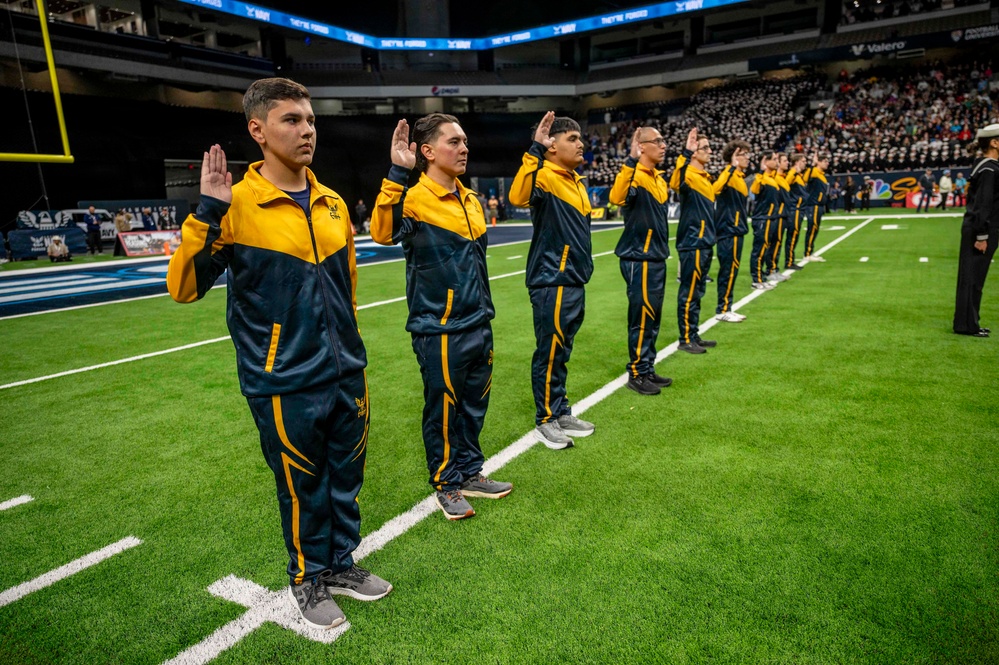 U.S. Navy hosts 2026 All-American Bowl