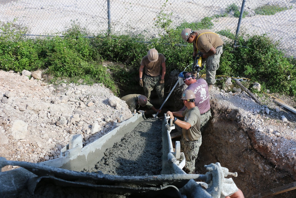 NMCB 133 Builds Polaris Point Access Road