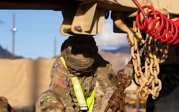 1AD CAB conduct railhead operations