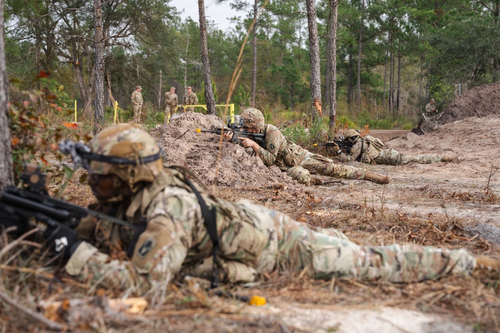 2-124 Infantry Regiment Soldiers conduct squad tactics at CBJTC