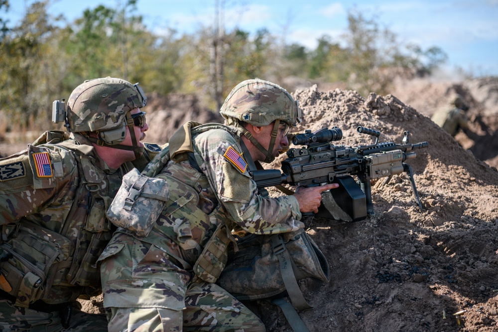 2-124 Infantry Regiment Soldiers conduct squad tactics at CBJTC