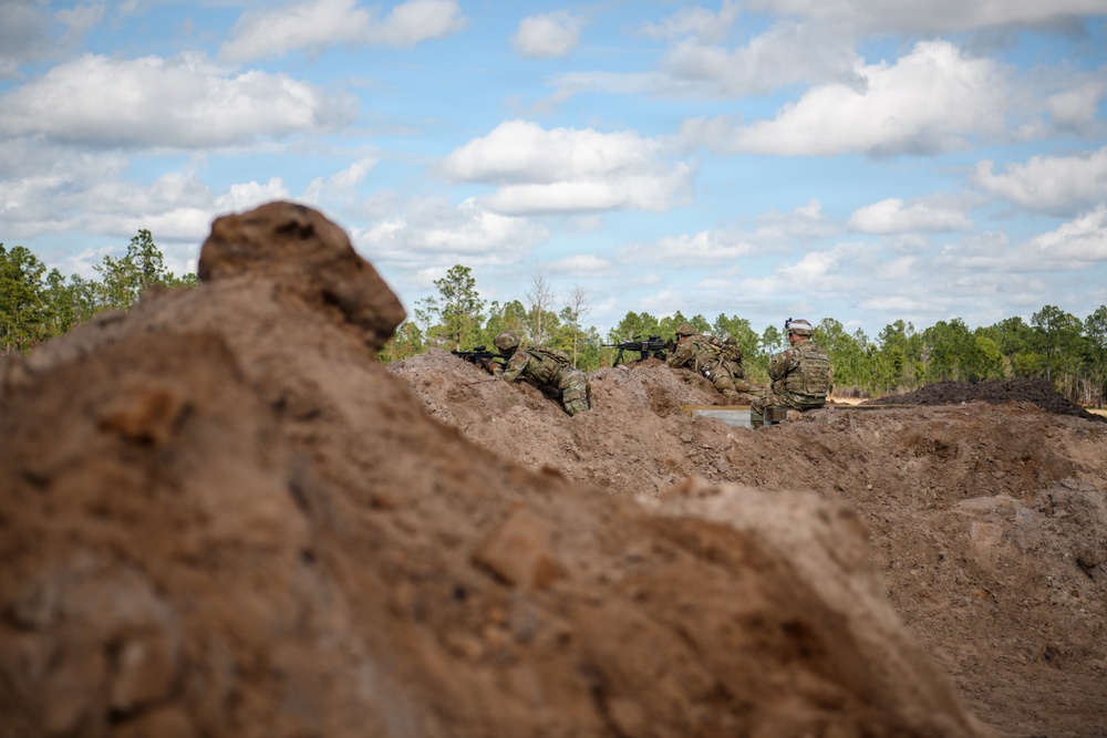 2-124 Infantry Regiment Soldiers conduct squad tactics at CBJTC