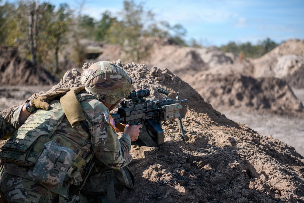 2-124 Infantry Regiment Soldiers conduct squad tactics at CBJTC