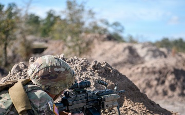 2-124 Infantry Regiment Soldiers conduct squad tactics at CBJTC