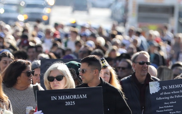 Pacific Palisades community honors lives lost during the 2025 Palisades fires