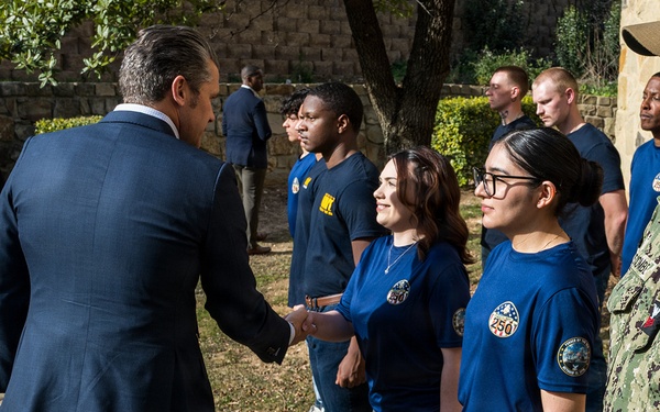 SECWAR visits Ft. Worth