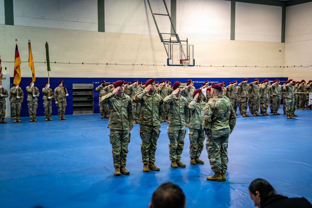 1-91 CAV Reflags to 3-504 PIR During Ceremony at Grafenwoehr Training Area