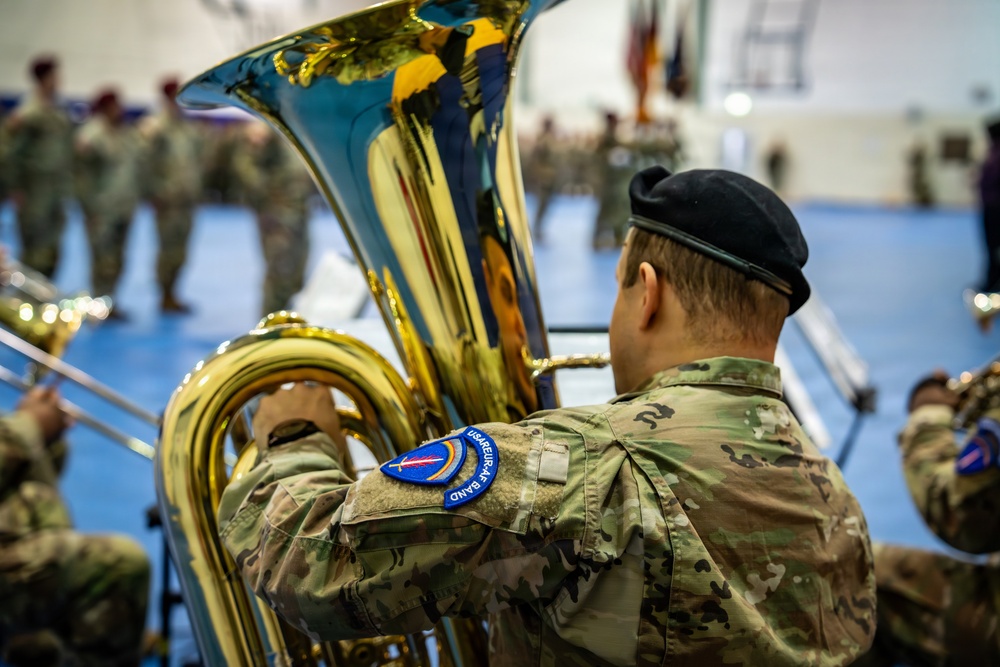 1-91 CAV Reflags to 3-504 PIR During Ceremony at Grafenwoehr Training Area