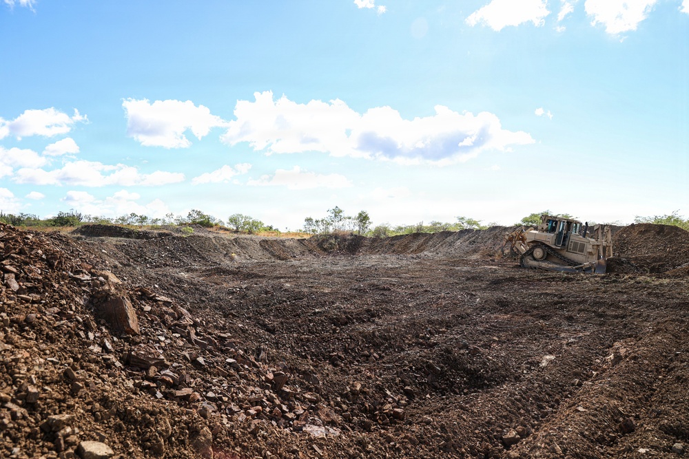 22nd MEU(SOC) | CLB Conducts Anti-tank Ditches and Berm Construction in Puerto Rico