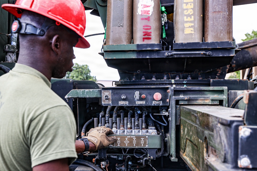 22nd MEU(SOC) | CLB Conducts Operational Checks in Puerto Rico