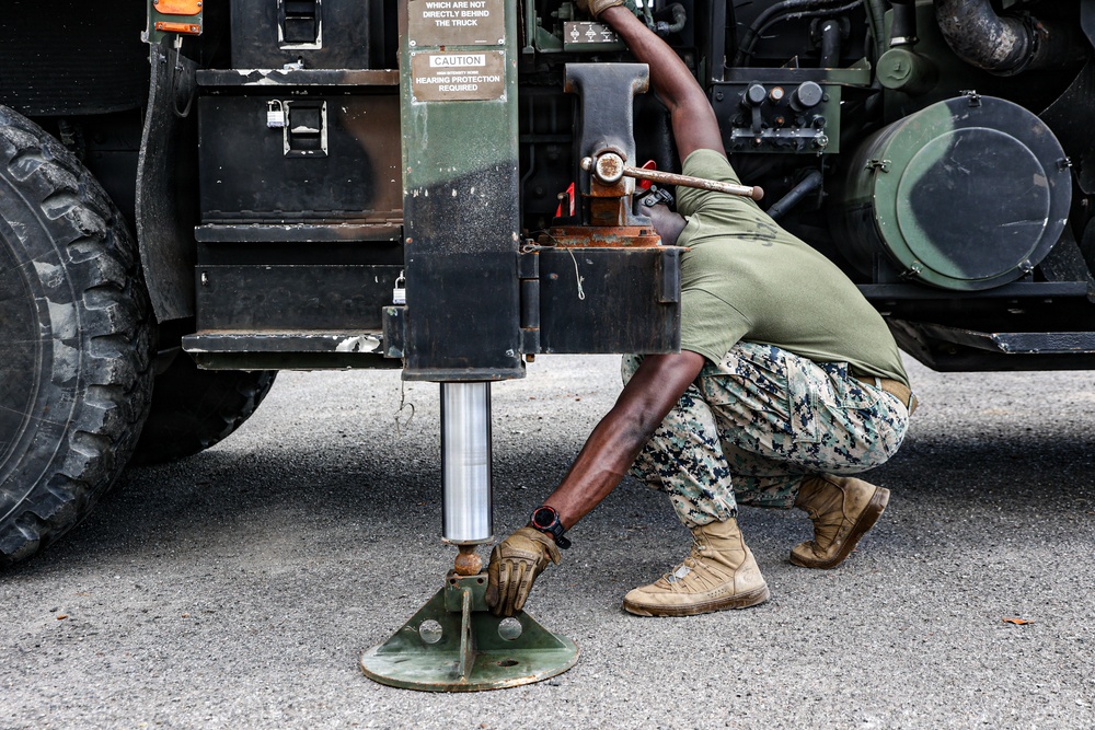 22nd MEU(SOC) | CLB Conducts Operational Checks in Puerto Rico