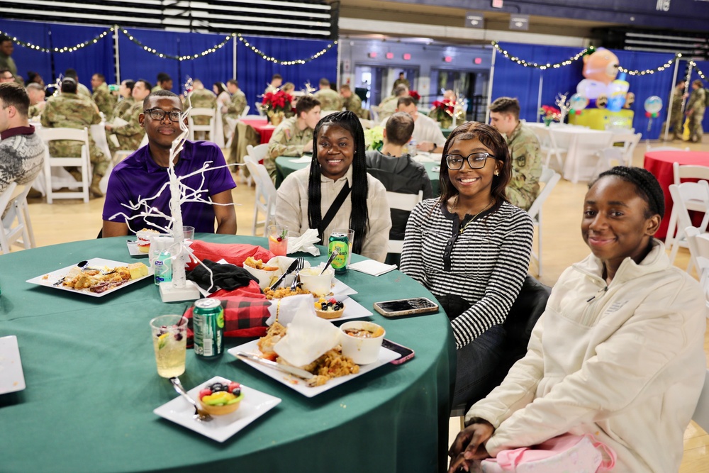 South Carolina National Guard participates in holiday celebration