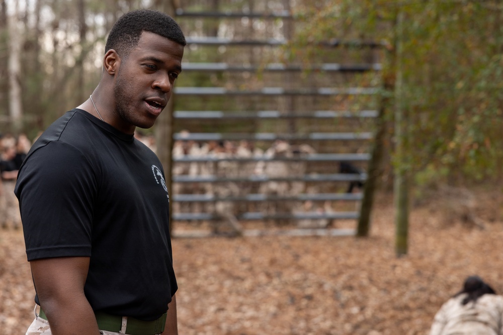 Personnel Administration School participates in an endurance course