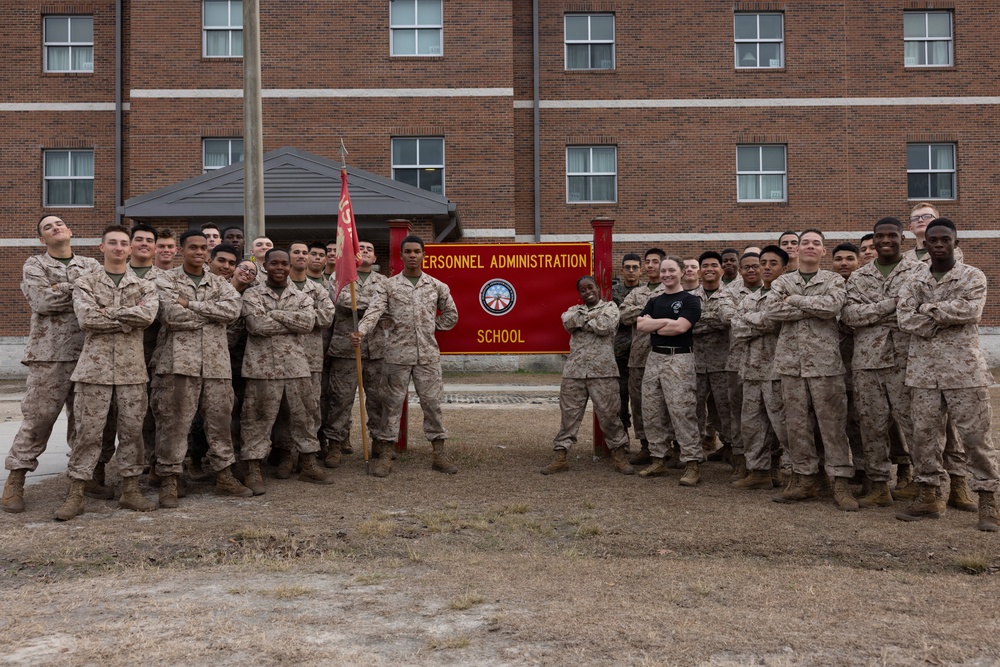 Personnel Administration School participates in an endurance course