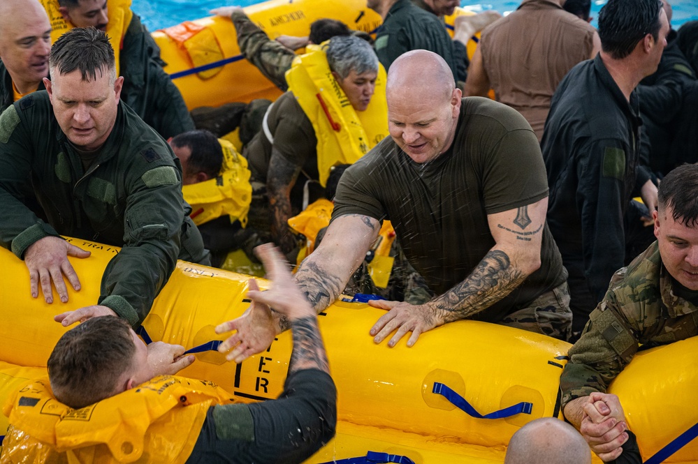 Sink or swim: Steel Airmen conduct water survival training