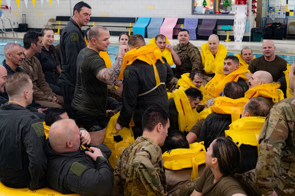 Sink or swim: Steel Airmen conduct water survival training