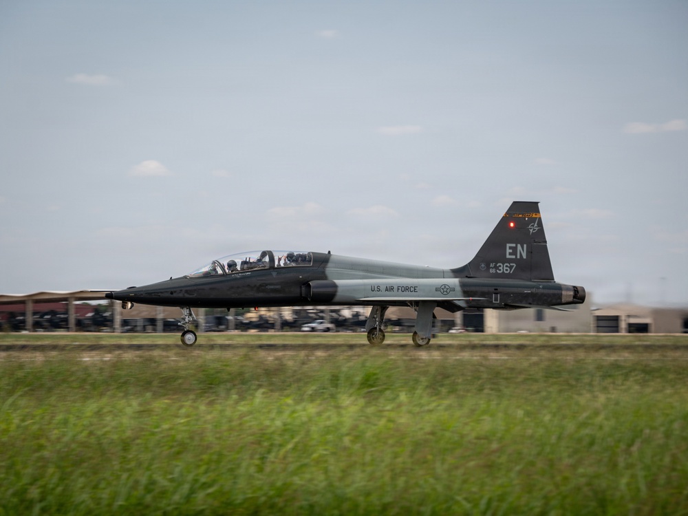 Student Pilots Hone Skills in T-38 Training Sortie