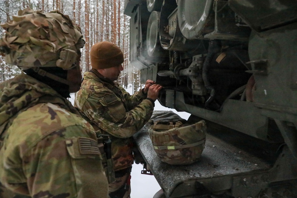 1-14 FAR Conducts HIMARS Training with Lithuanian Armed Forces