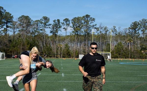 Recruiting Station Columbia and Oceanside Collegiate Academy Conduct Combat Fitness Test Exercise