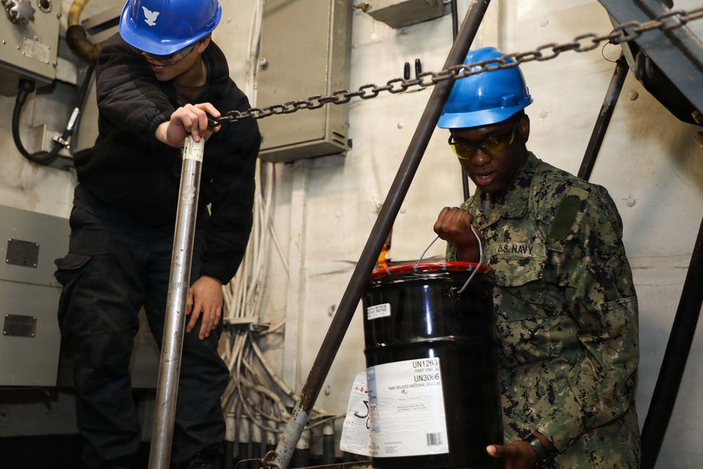 Ike Conducts Planned Incremental Availability maintenance period