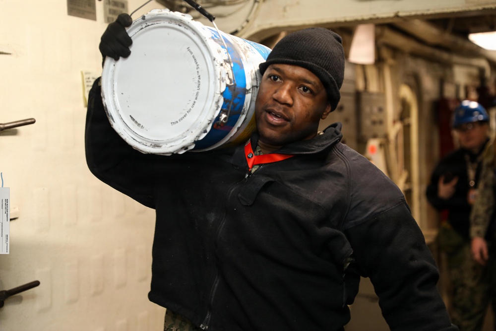 Ike Conducts Planned Incremental Availability maintenance period