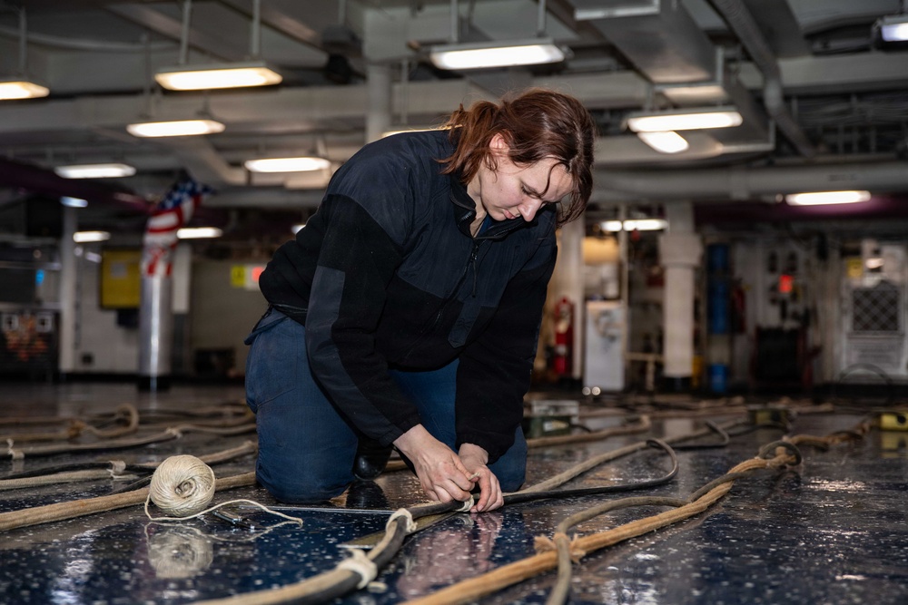 Ike Conducts Planned Incremental Availability maintenance period