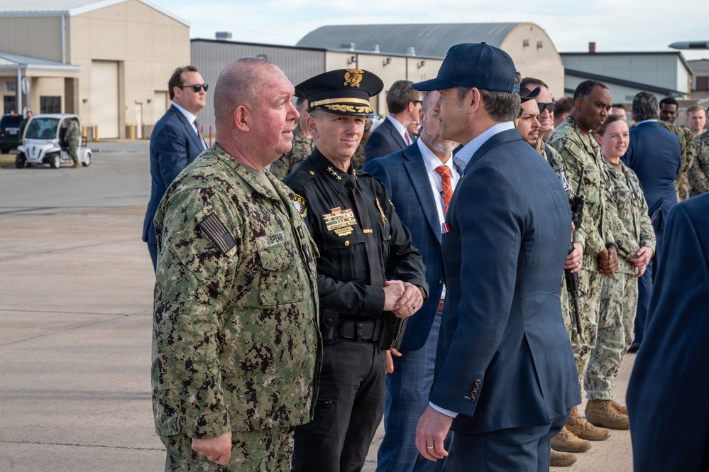 SECWAR Visits NAS JRB Fort Worth