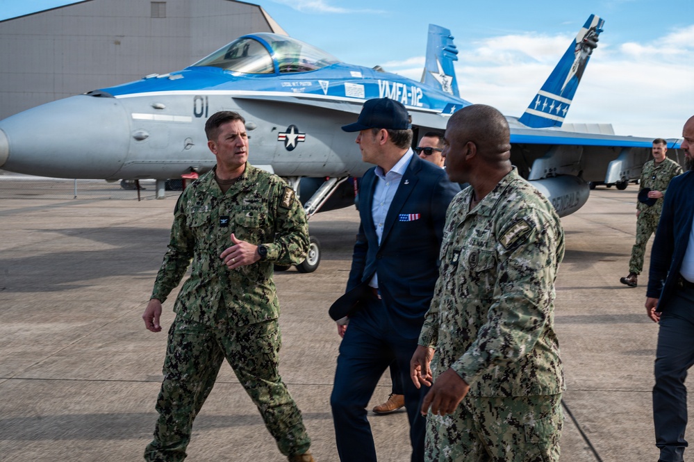 SECWAR Visits NAS JRB Fort Worth