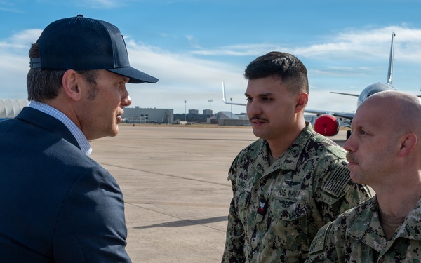 SECWAR Visits NAS JRB Fort Worth