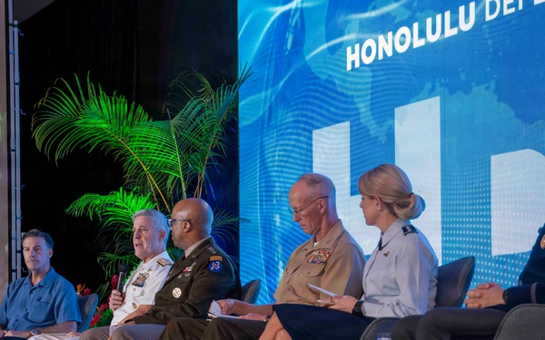 Adm. Steve Koehler, commander, U.S. Pacific Fleet, attends the Honolulu Defense Forum