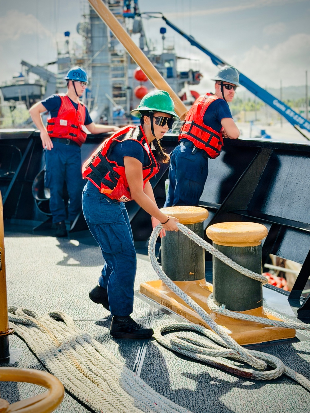USCGC Hickory arrives in Guam, restoring full buoy tender capacity in Oceania