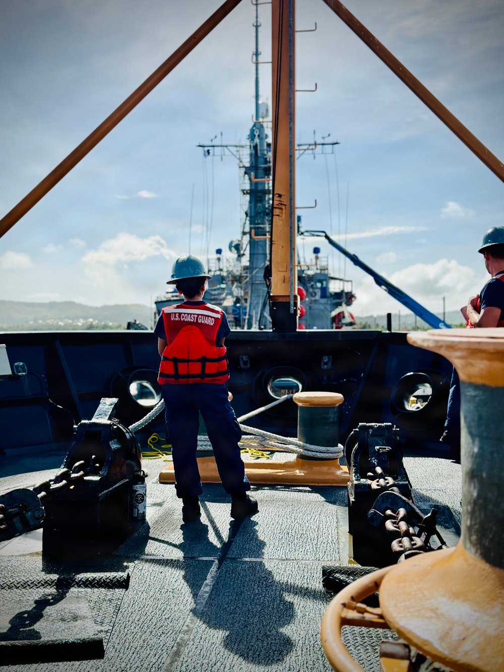 USCGC Hickory arrives in Guam, restoring full buoy tender capacity in Oceania