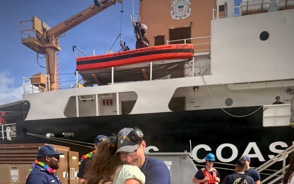 USCGC Hickory arrives in Guam, restoring full buoy tender capacity in Oceania