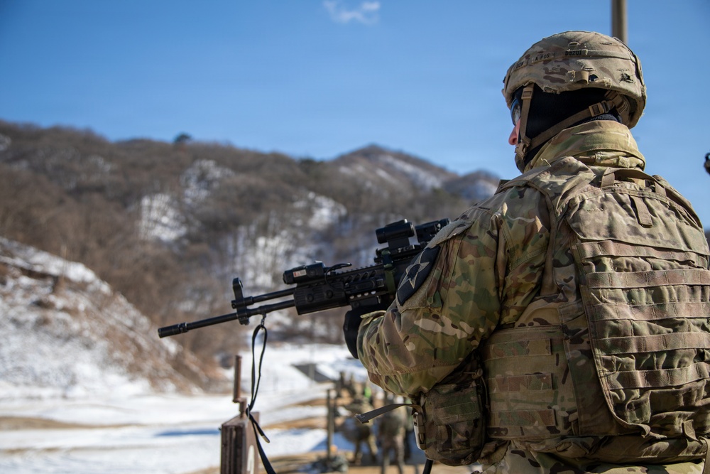 6-37 FA conducts cross training with Republic of Korea soldiers from 5th Infantry Brigade