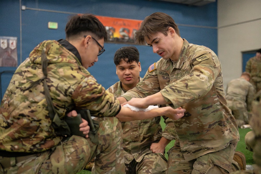 Washington National Guard Soldiers prep for E2B assessment